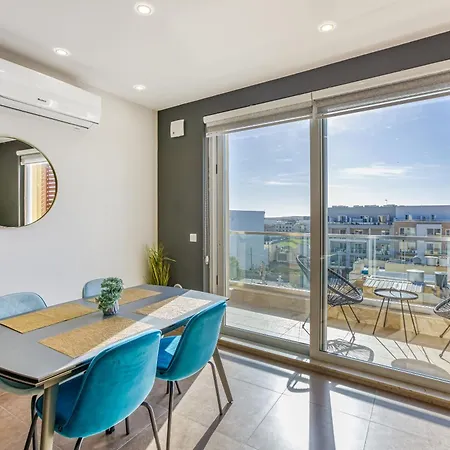 Lägenhet Designer 2br In The Centre Of Marsascala By 360 Estates *