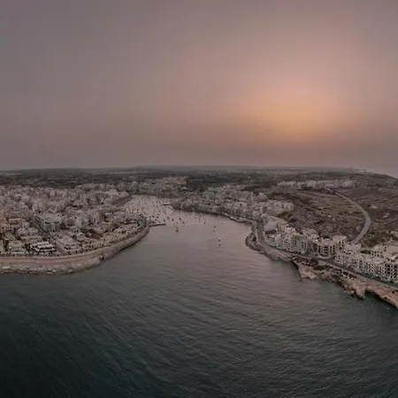 Designer 2br In The Centre Of Marsascala By 360 Estates Appartement *