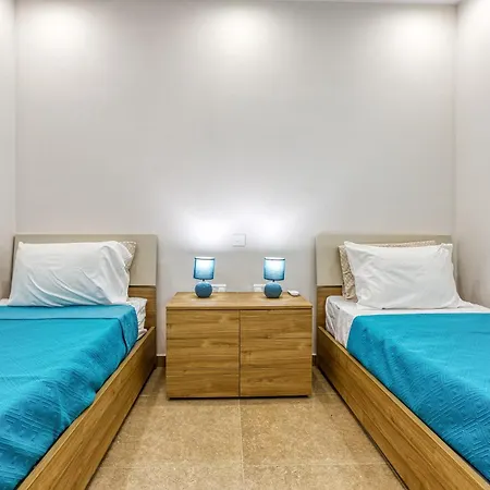 Designer 2br In The Centre Of Marsascala By 360 Estates Apartment *