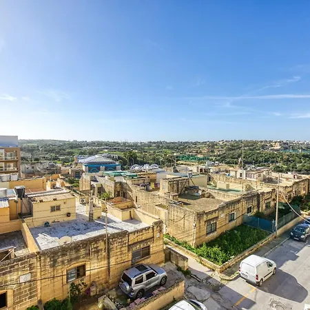 Designer 2br In The Centre Of Marsascala By 360 Estates *