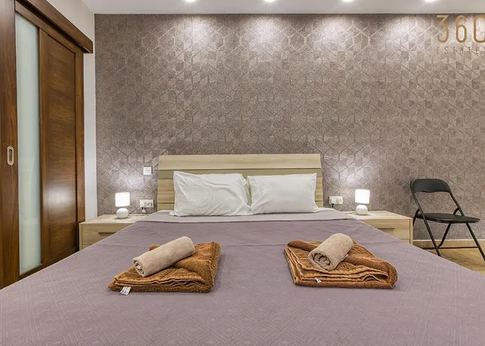 Designer 2br In The Centre Of Marsascala By 360 Estates