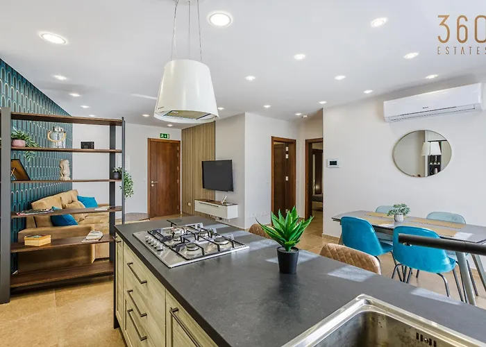 Designer 2br In The Centre Of Marsascala By 360 Estates