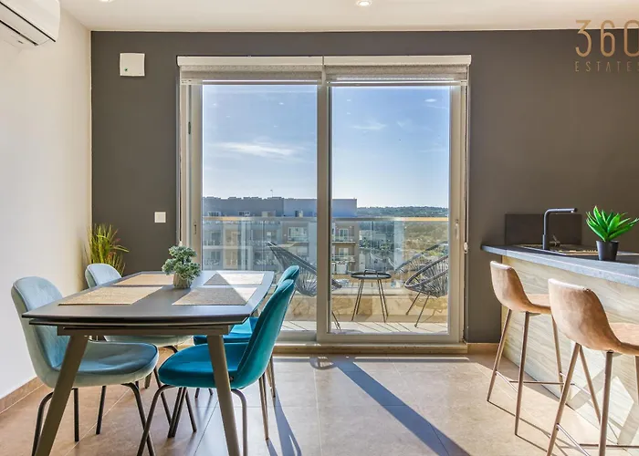 Designer 2br In The Centre Of Marsascala By 360 Estates Апартаменты *