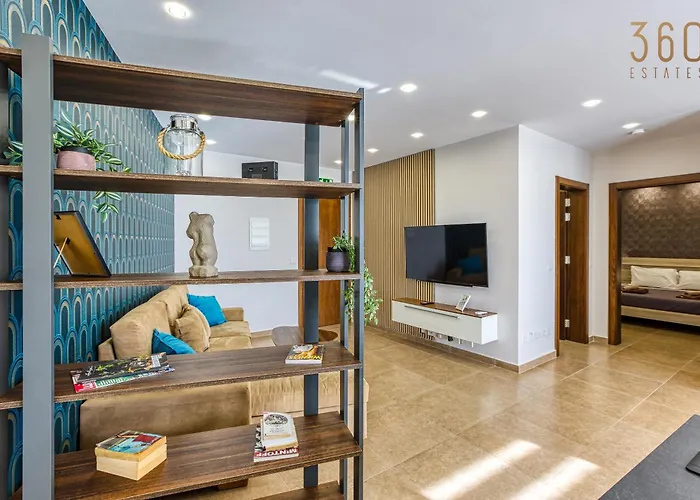 Designer 2br In The Centre Of Marsascala By 360 Estates *